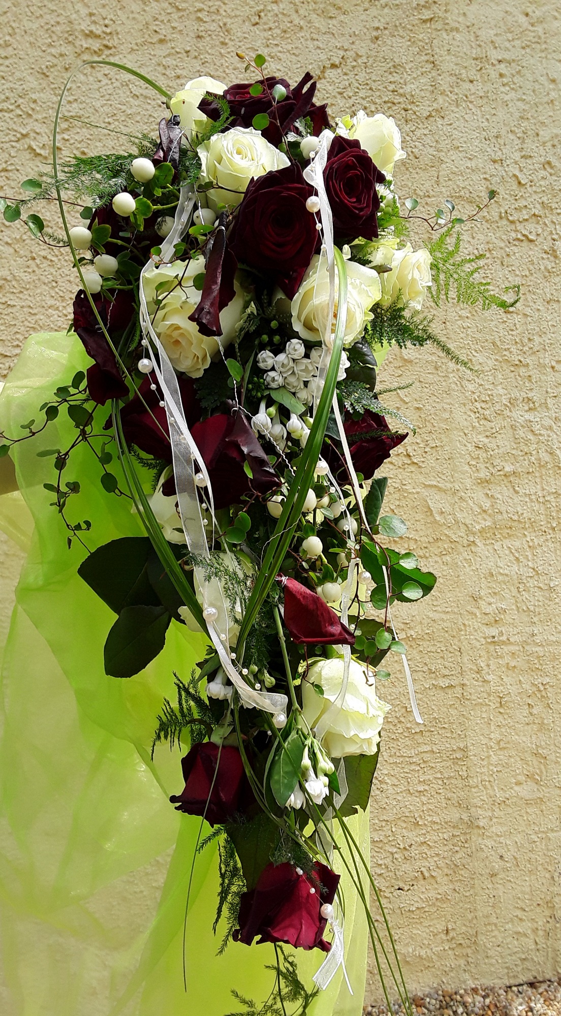 Brautstrauß, Hochzeitsfloristik, Trauerfloristik & Blumenschmuck